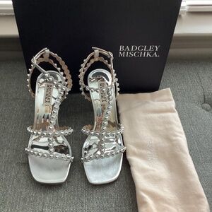 Badgley Mischka Collection Camilia Square Toe Sandal (Women), size 7M